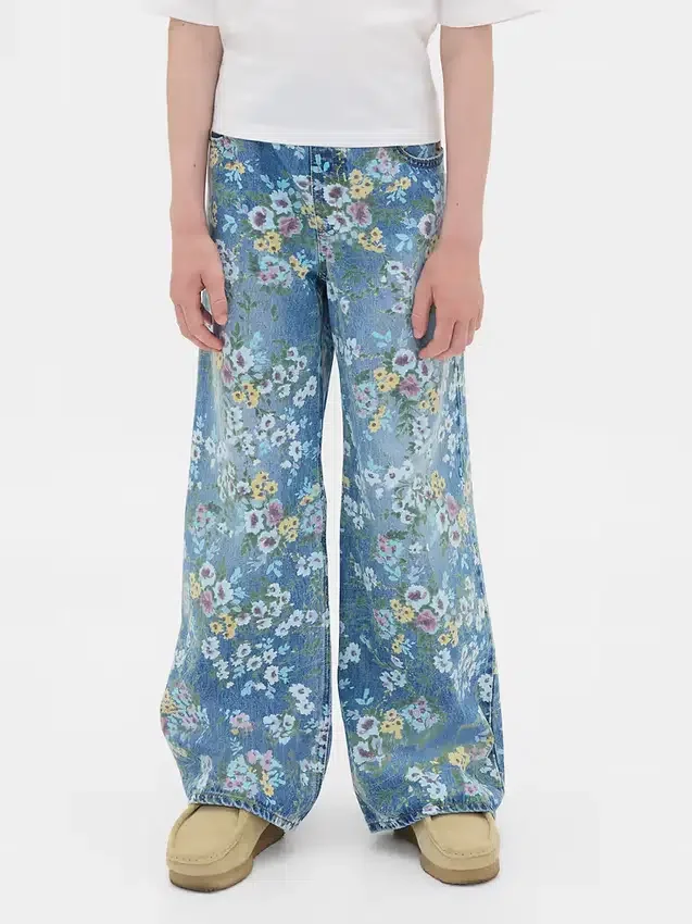 Kinderen: Baggy-Jeans met bloemenprint