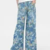 Kinderen: Baggy-Jeans met bloemenprint