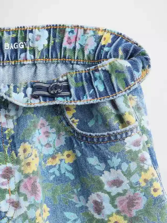 Kinderen: Baggy-Jeans met bloemenprint