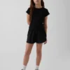 Kinderen: Sneldrogende korte broek met vlinderzoom