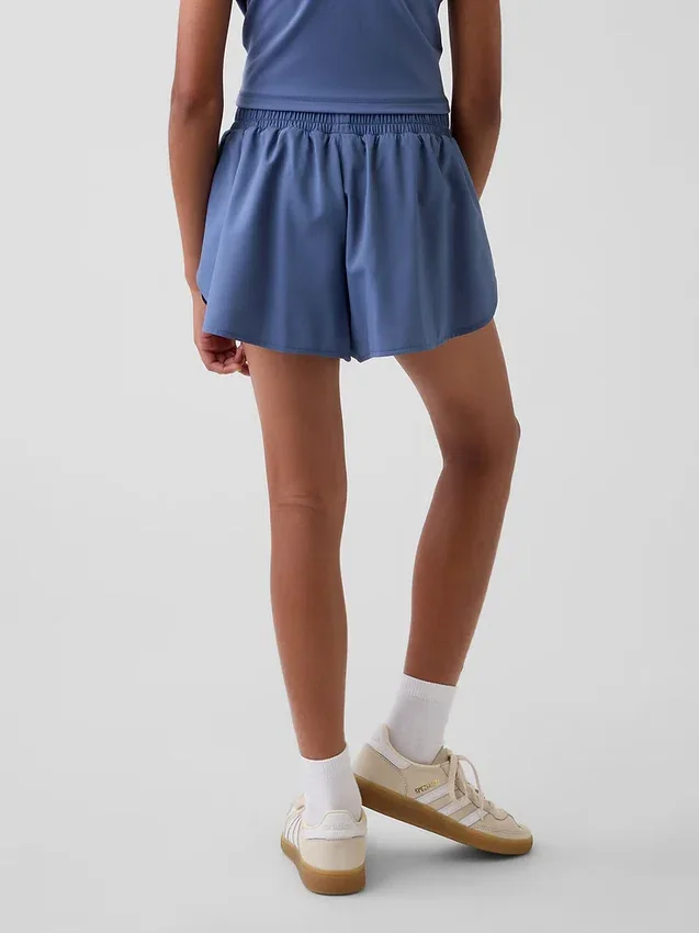 Kinderen: Sneldrogende korte broek met vlinderzoom