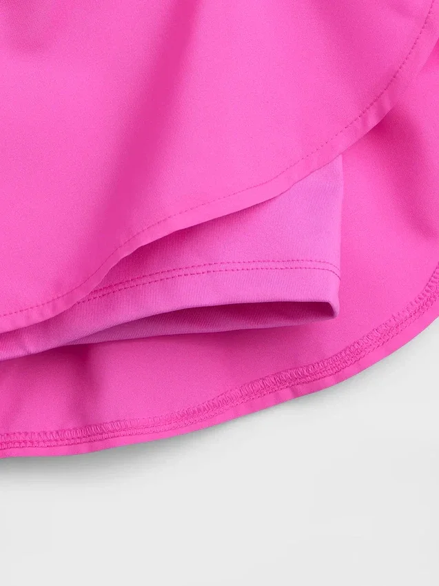 Kinderen: Sneldrogende korte broek met vlinderzoom