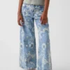 Kinderjeans met lage taille en bloemenprint