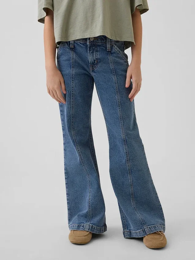 Kinderjeans met lage taille, naden en relaxte flare