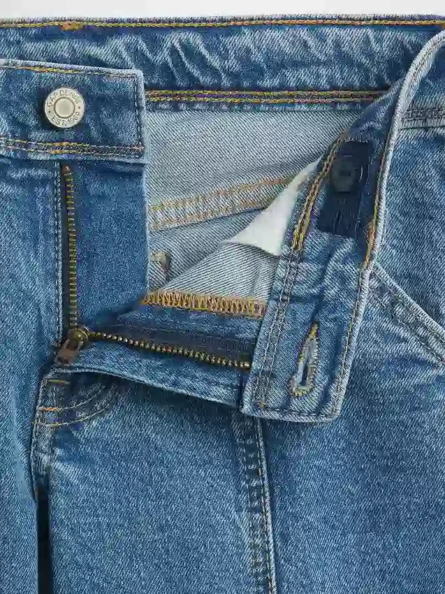Kinderjeans met lage taille, naden en relaxte flare