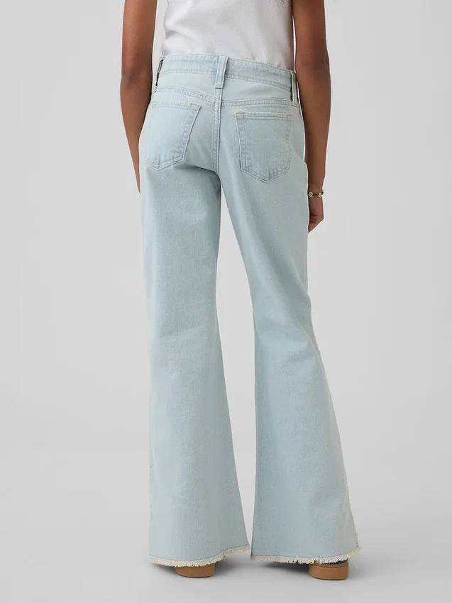 Kinderjeans met lage taille, vetersluiting en relaxte flare