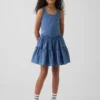 Kinderjurk van gemengde materialen met gelaagde tanktop