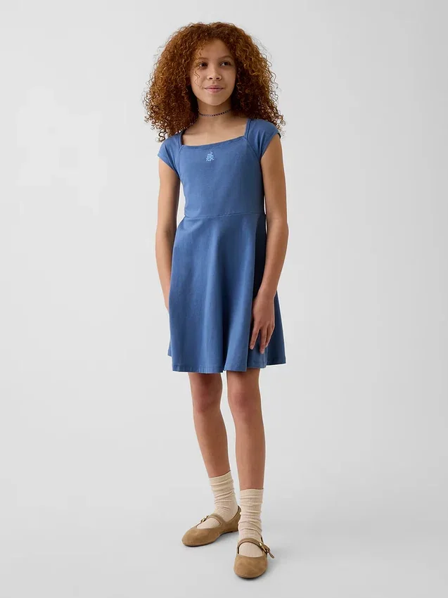 Kinderjurk van jersey met vierkante hals