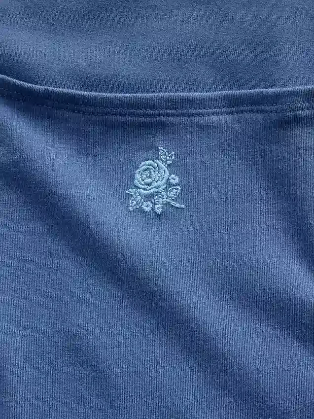 Kinderjurk van jersey met vierkante hals