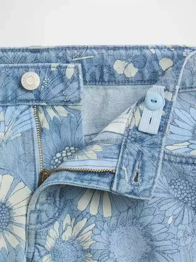 Kinderkorte broeken met lage taille en bloemenprint