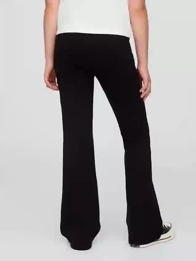 Kinderuniform: Ponte-broek met lichte uitlopende pijpen