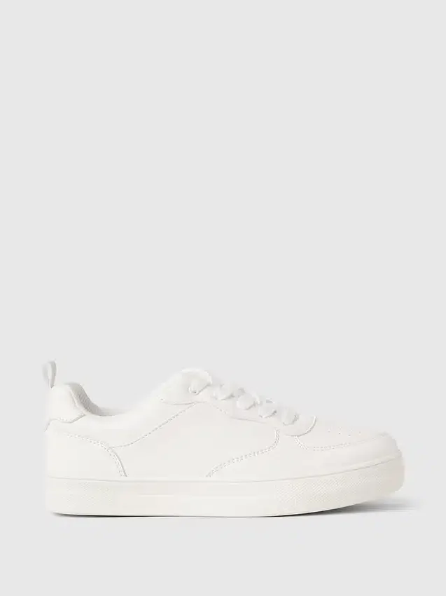 Klassieke kindersneakers
