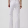Laag uitgesneden, lange en slanke Jeans met vetersluiting