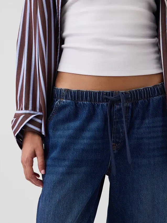 Laag uitgesneden, loszittende '90s Easy Crop-Jeans