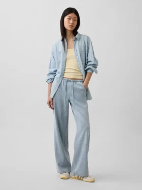 Laag uitgesneden, ultrazachte, loszittende Jeans in jaren '90-stijl