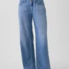Laag uitgesneden, ultrazachte, loszittende Jeans in jaren '90-stijl