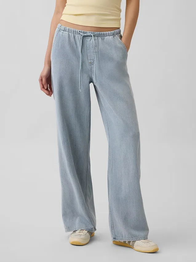 Laag uitgesneden, ultrazachte, loszittende Jeans in jaren '90-stijl
