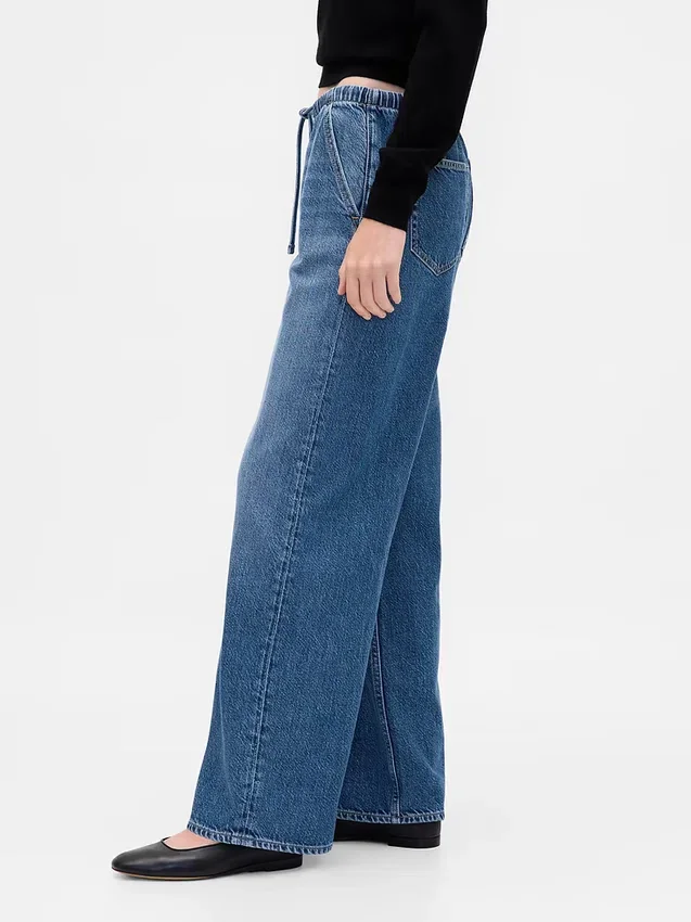 Laag uitgesneden, ultrazachte, loszittende Jeans in jaren '90-stijl