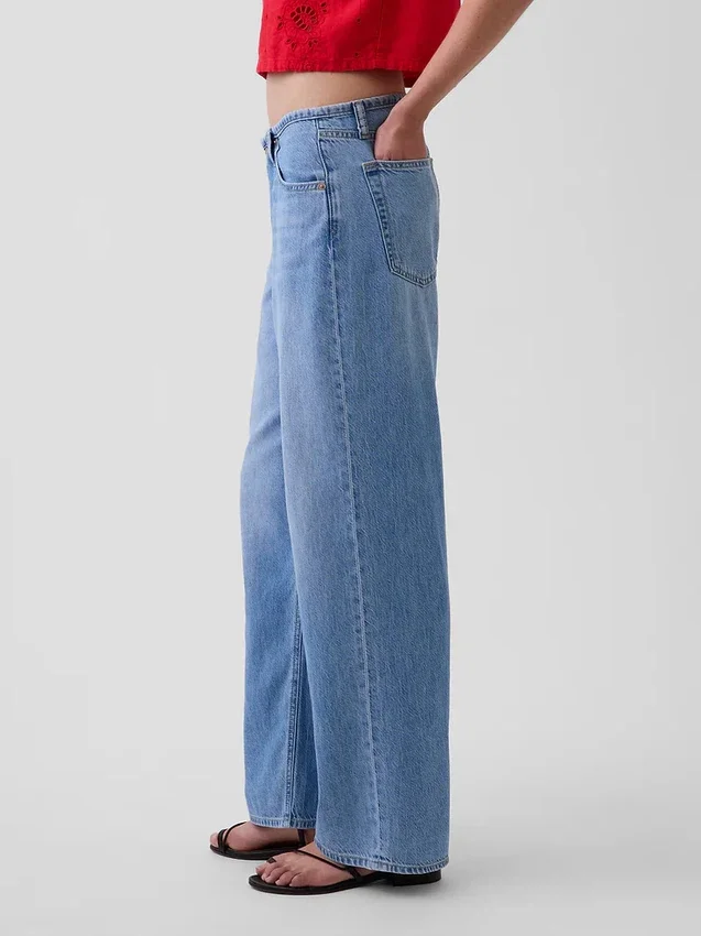 Laag uitgesneden, ultrazachte, loszittende Jeans in jaren '90-stijl