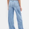 Laag uitgesneden, ultrazachte, loszittende Jeans in jaren '90-stijl