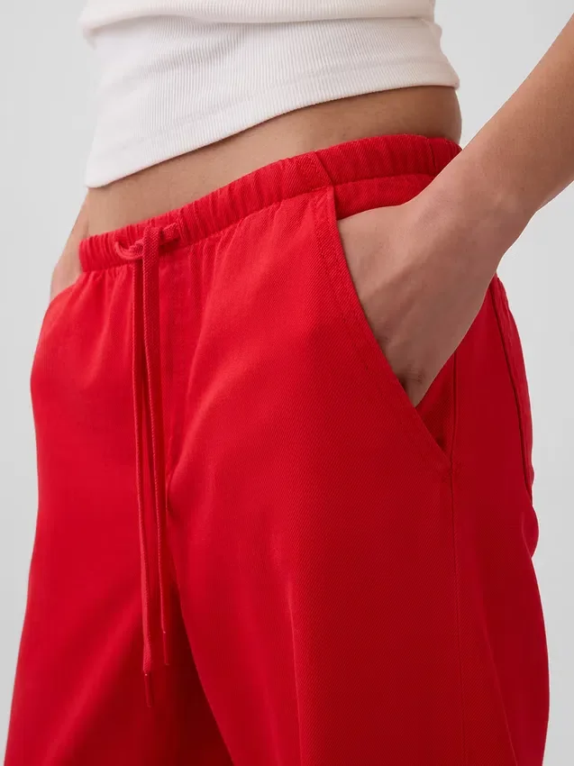 Laag uitgesneden, ultrazachte, loszittende Jeans in jaren '90-stijl