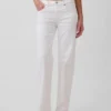 Laaggetailleerde, loszittende Jeans in jaren ’90-stijl