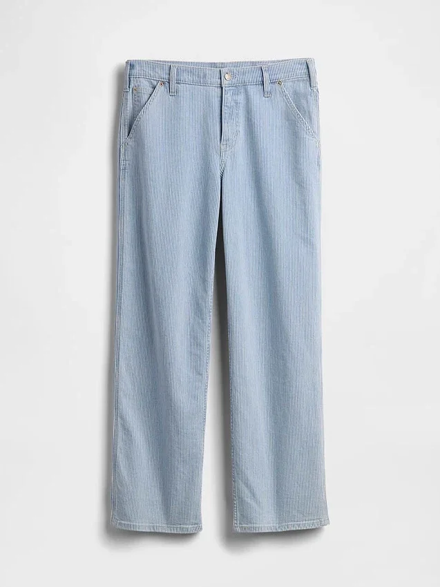 Laaggetailleerde, loszittende Jeans in jaren ’90-stijl