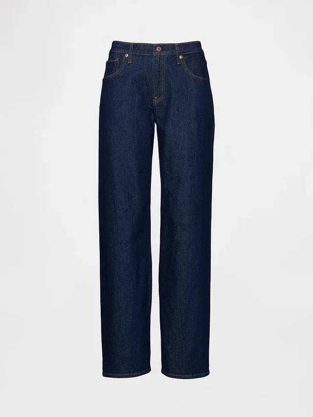 Laaggetailleerde, loszittende Jeans in jaren ’90-stijl