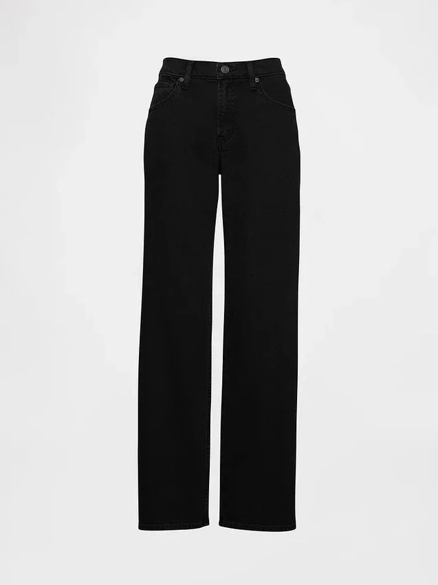 Laaggetailleerde, loszittende Jeans in jaren ’90-stijl