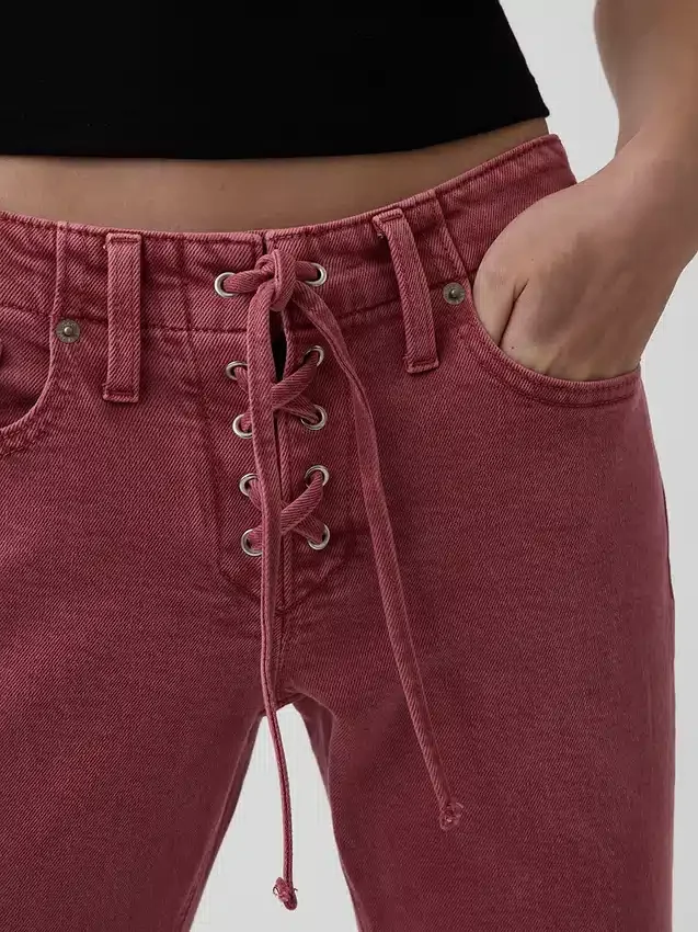 Laaggetailleerde, vetersluiting '90s slim straight Jeans