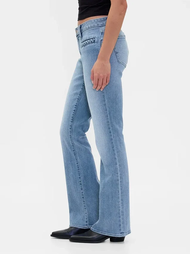 Lage taille, gevlochten zakken, lange en slanke Jeans
