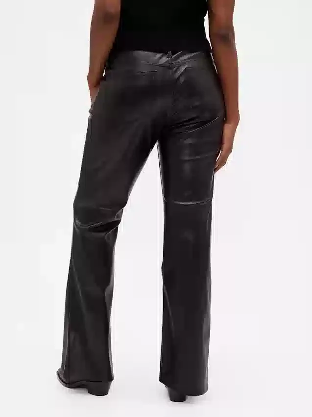 Lage taille, lange en slanke broek van gerecycled veganistisch leer