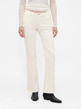 Lage taille, lange en slanke corduroybroek
