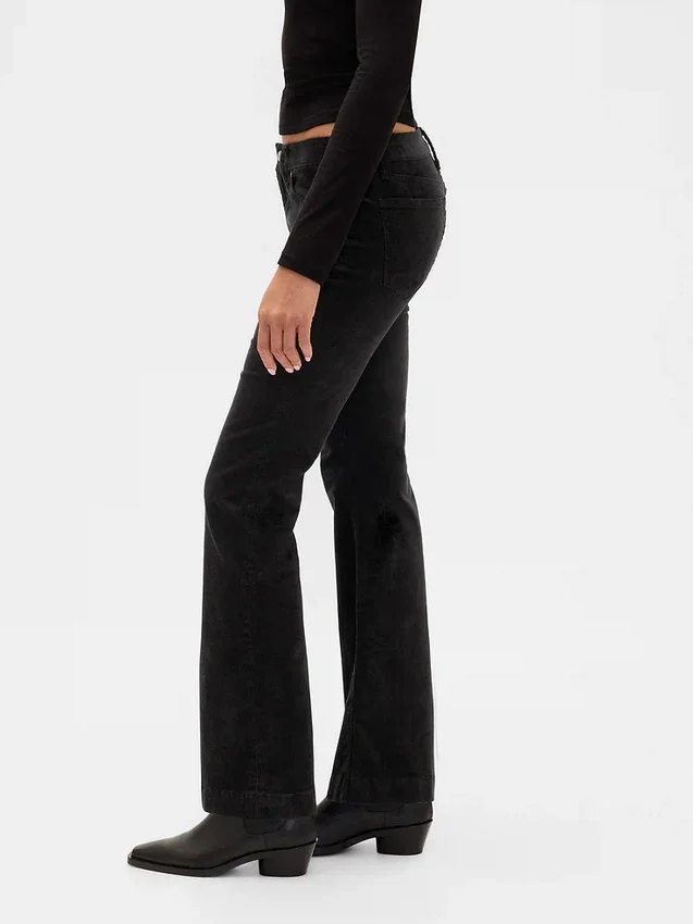 Lage taille, lange en slanke corduroybroek