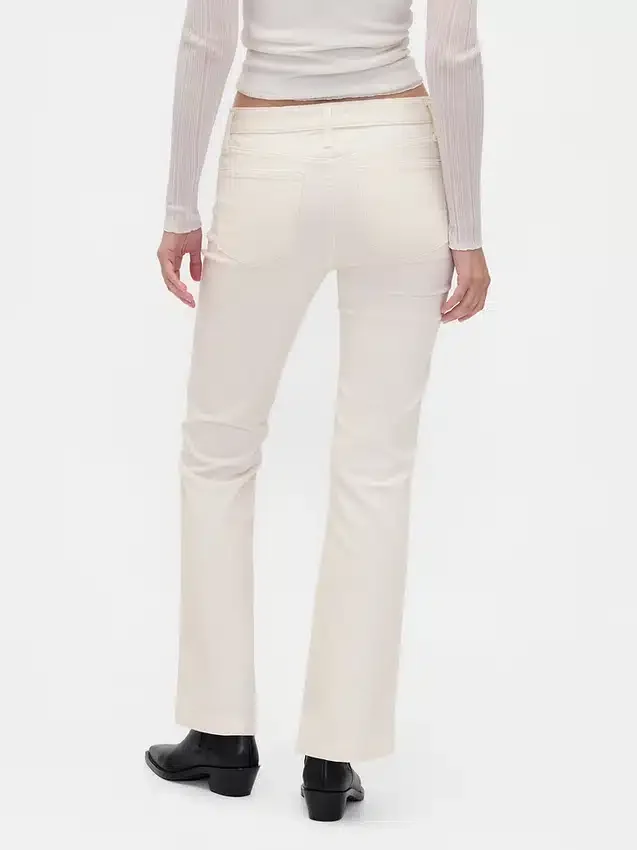 Lage taille, lange en slanke corduroybroek
