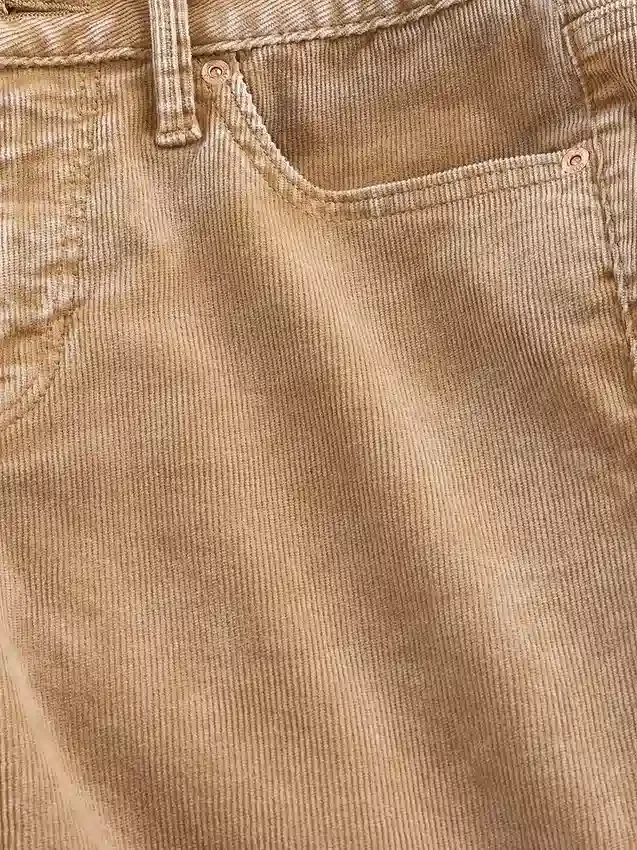 Lage taille, lange en slanke corduroybroek