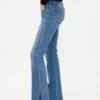 Lage taille, lange en slanke Jeans met gespleten zoom