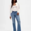 Lage taille, lange en slanke Jeans met gespleten zoom