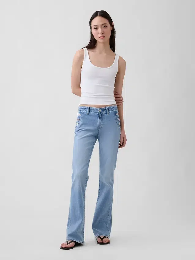Lage taille, lange en slanke zeemansjeans