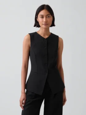 Lang model vest met hoge hals