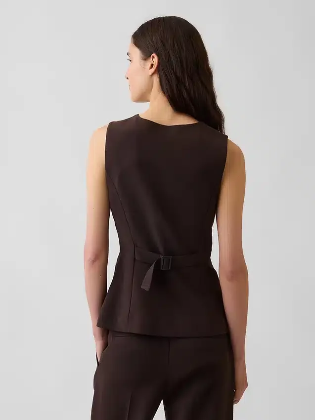 Lang model vest met hoge hals
