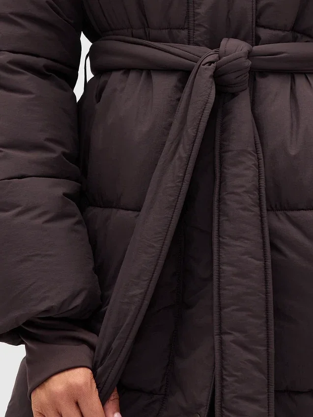 Lange pufferjas met riem