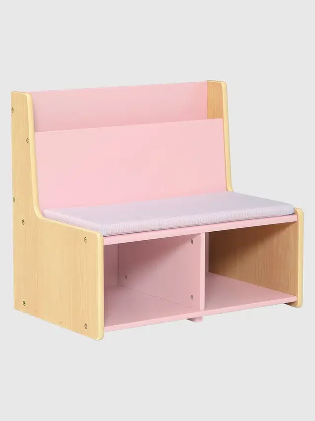 Leeshoekje voor peuters met beklede bank