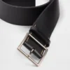 Leren riem met vierkante gesp