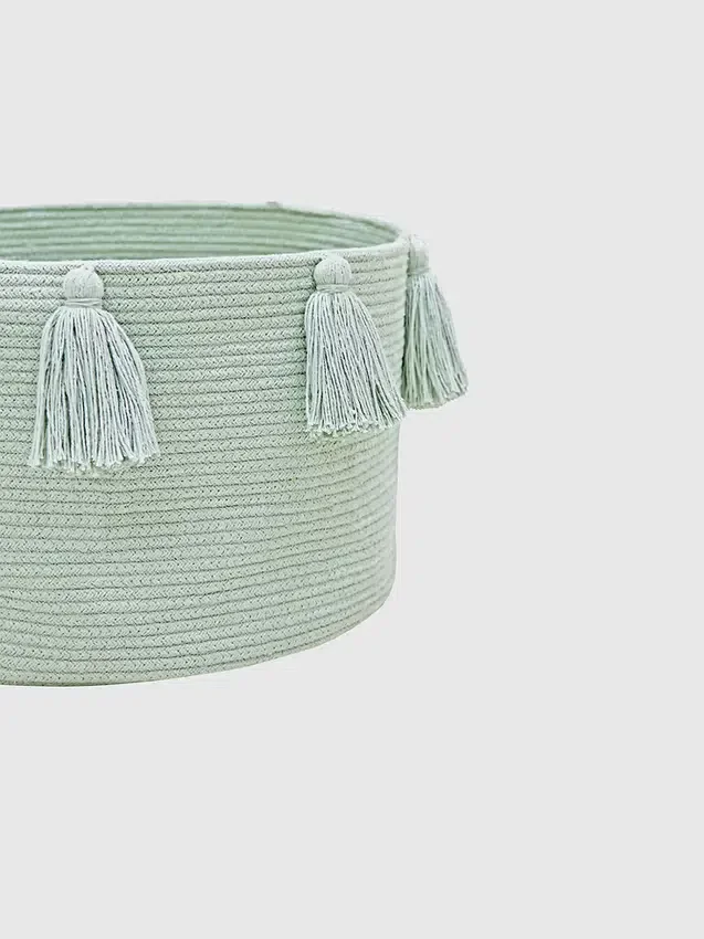 Lorena Canals-mand met nieuwe kwastjes in Blue Sage