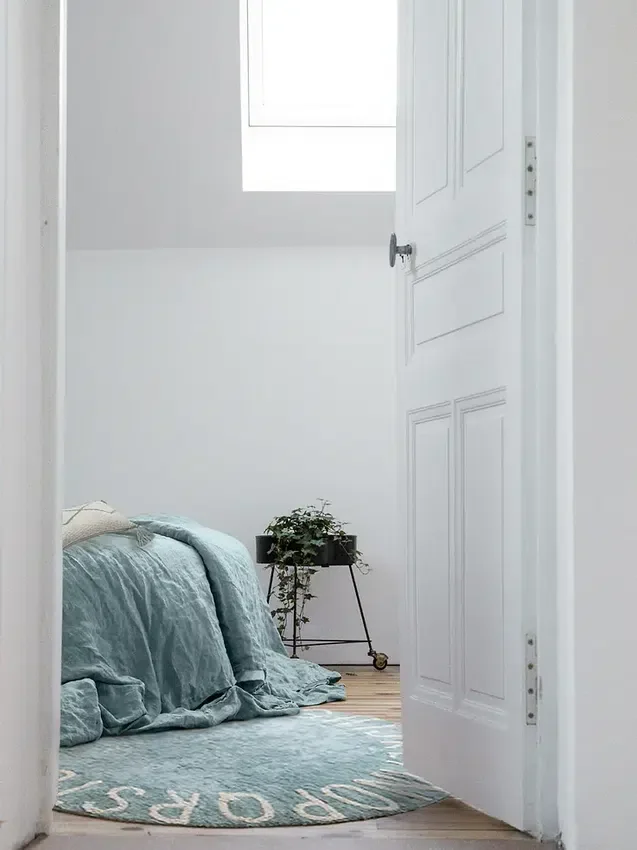 Lorena Canals wasbaar vloerkleed Abc Natural Vintage Blue