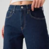 Loszittende jeans uit de jaren ’90 met middelhoge taille