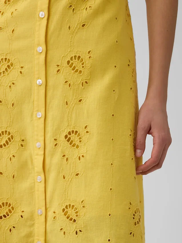 Maxijurk met spaghettibandjes van een linnenmix met borduursels