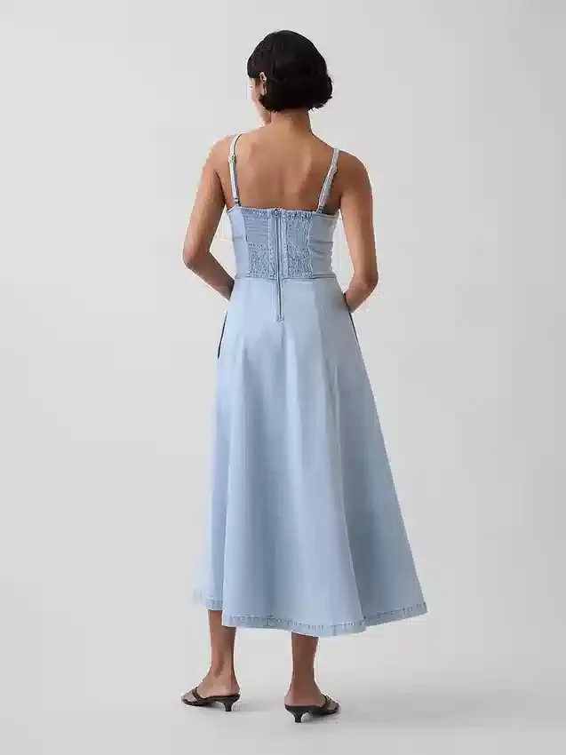 Maxijurk van denim met naad in corsetstijl