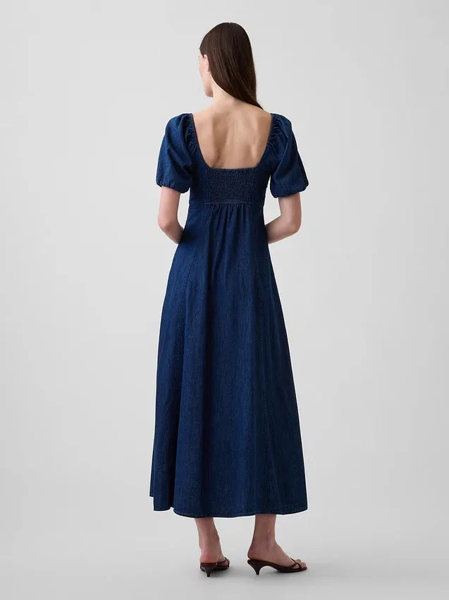 Maxijurk van denim met pofmouwtjes en knoopsluiting aan de voorkant
